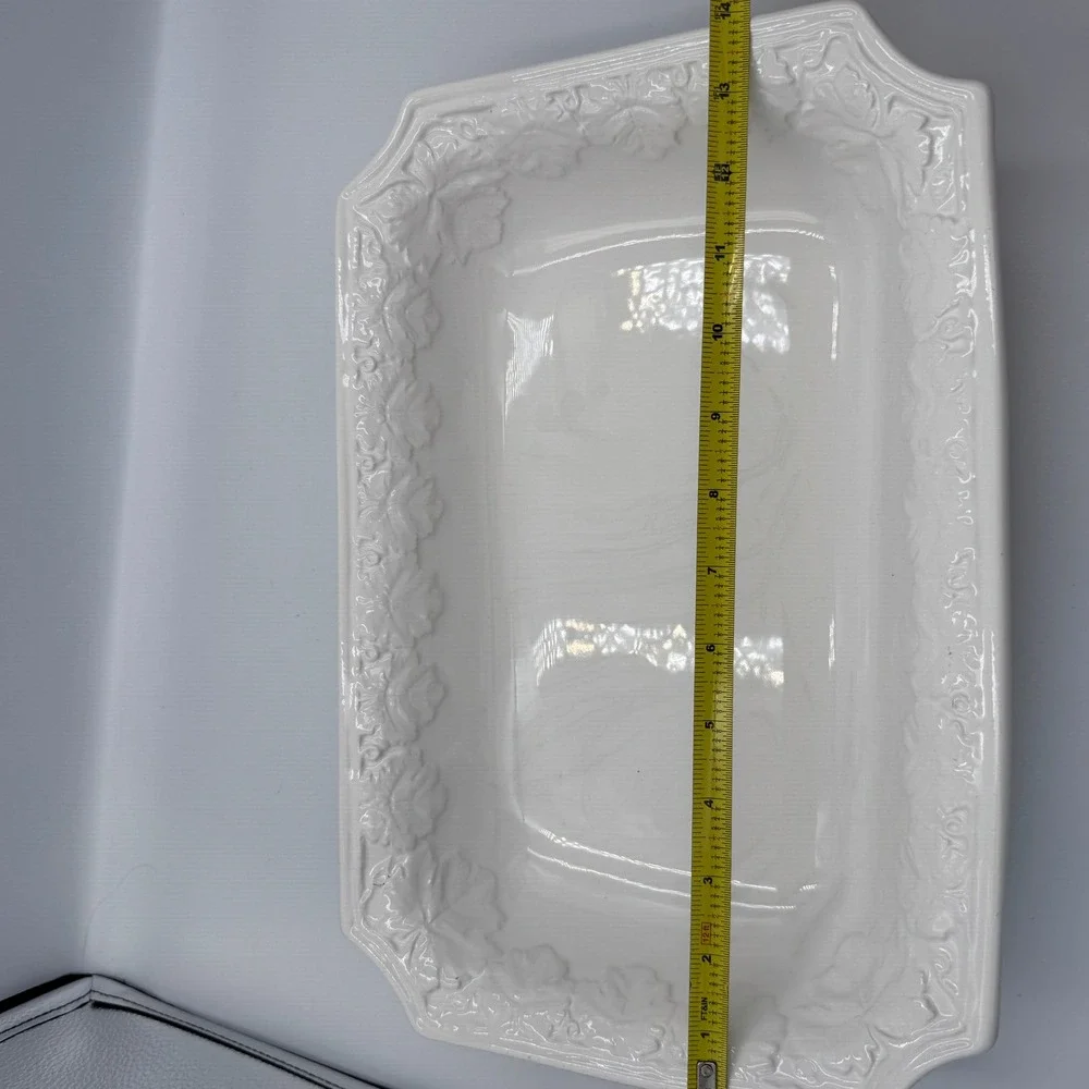 White Ceramic Rectangular Serving Dish Grape Leaf Border‎ 14 Inch Italy